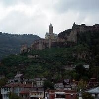 Тбилиси – город крепость - пример